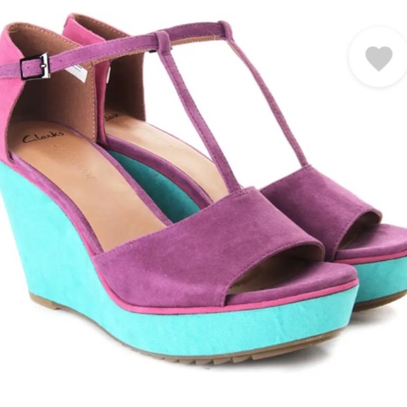 CLARKS Scent Flower(Purple, Blue, Pink) Suede TStrap OpenToe Wedge Sandals US8.5 - Picture 1 of 6